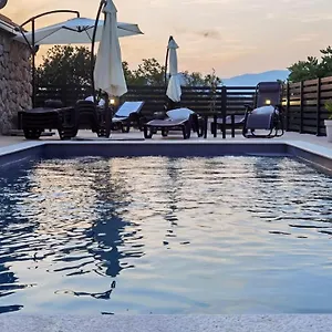 Njegovan , Crikvenica Kroatien