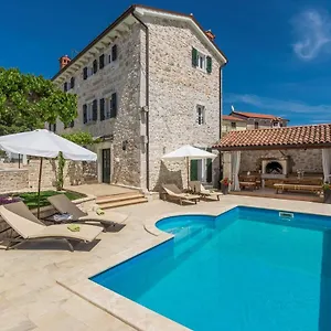Beautiful Stone House - Parentium With Private Pool , Dračevac Kroatien